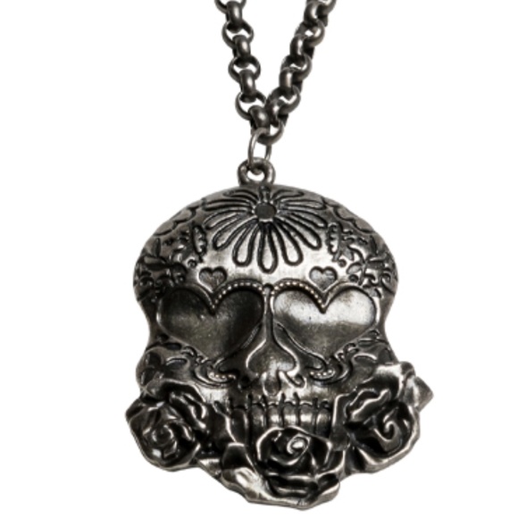 Sugar Skull Necklace Dia de Los Muertos in edgy Gun Metal Finish - Picture 2 of 5